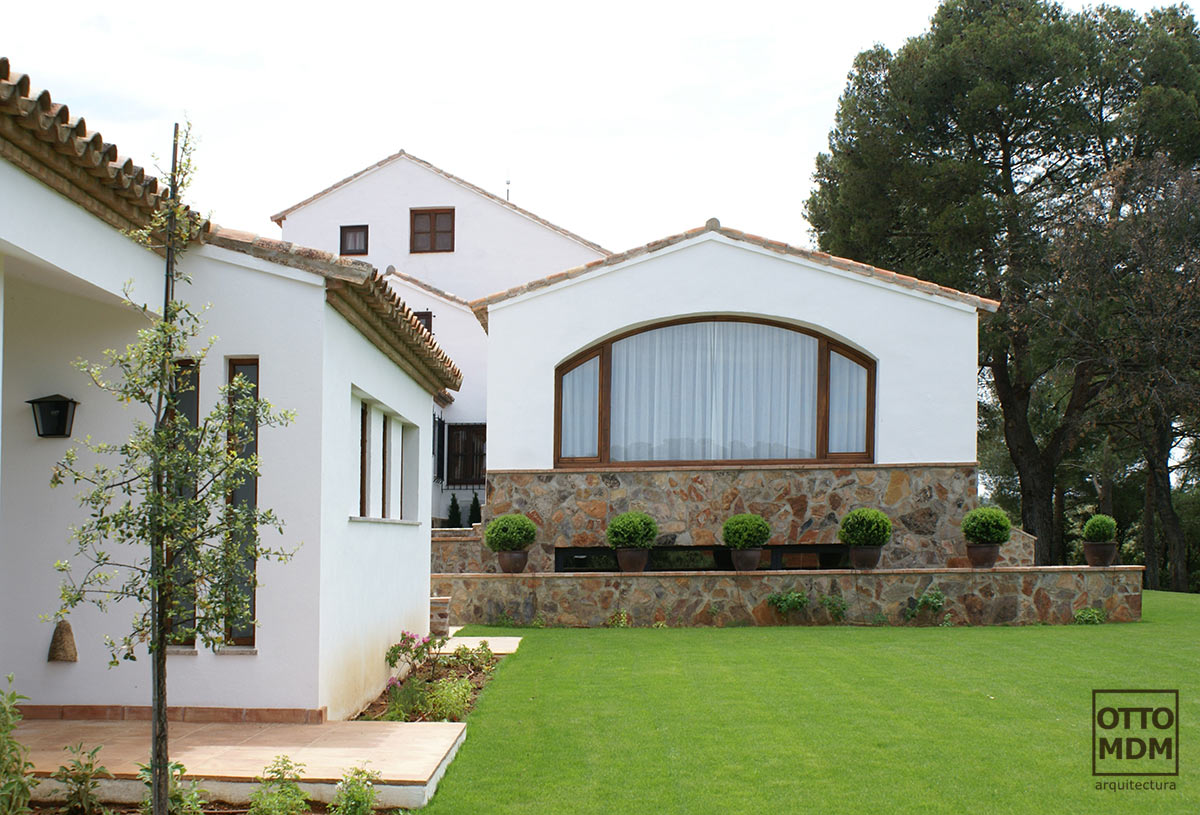 Casa de campo, sabor de mezcla tradicional y vanguardia - Arquitectura