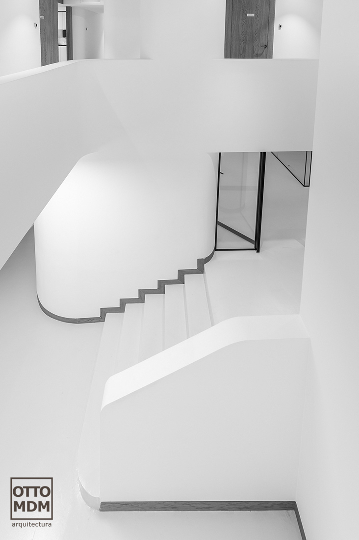 Equipamiento arquitectura, Clínica Martín del Yerro - Otto Medem Arquitectura