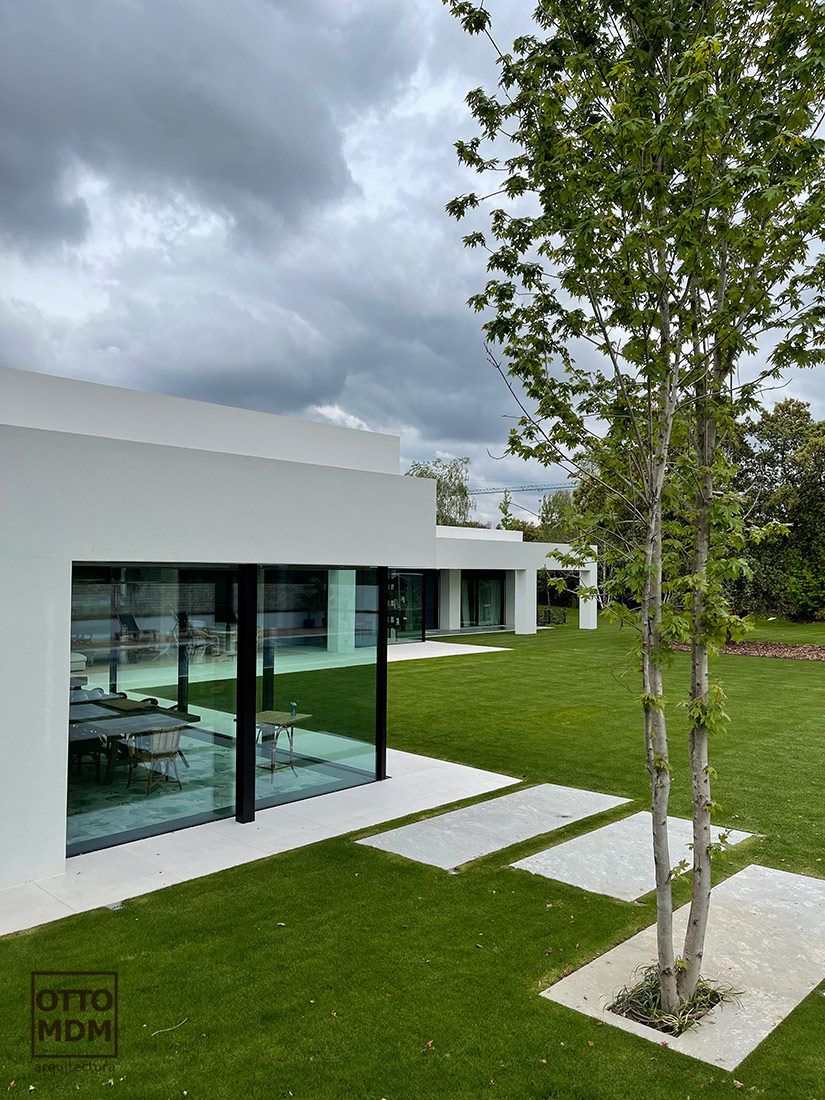Vivienda unifamiliar de lujo en Madrid, La Finca, Los Lagos - Otto Medem Arquitectura